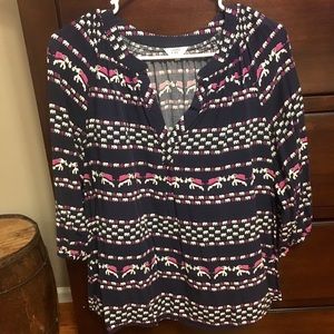 💥FLASH SALE💥 🐘🐘🐘crown and ivy elephant top